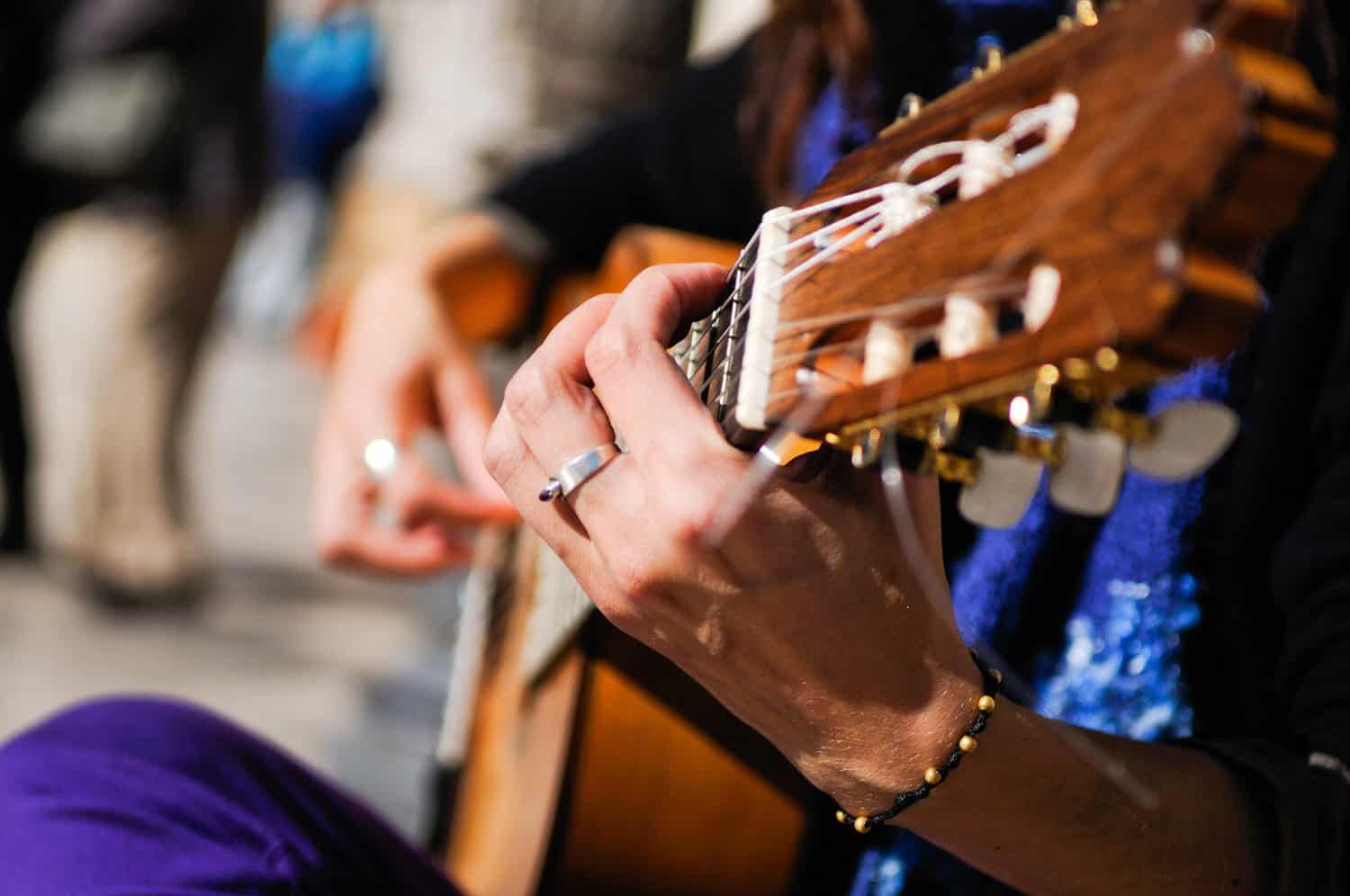 Mit Musik Geld verdienen