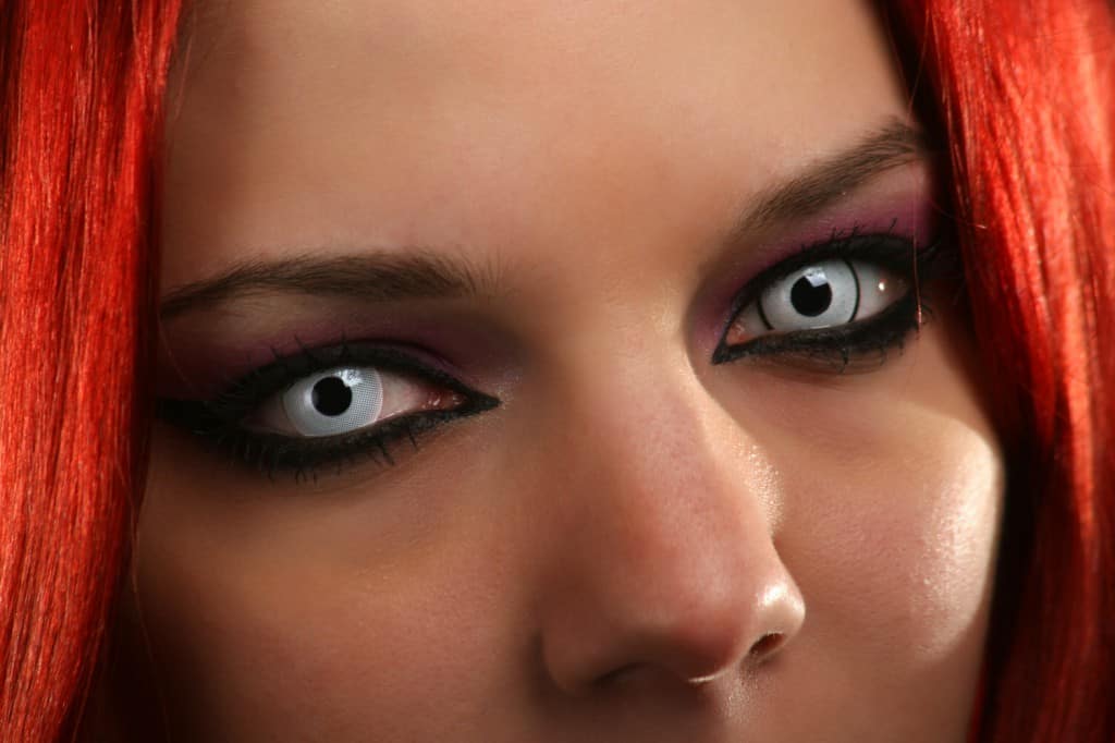 Halloween-Kontaktlinsen » Hilfe im Netz