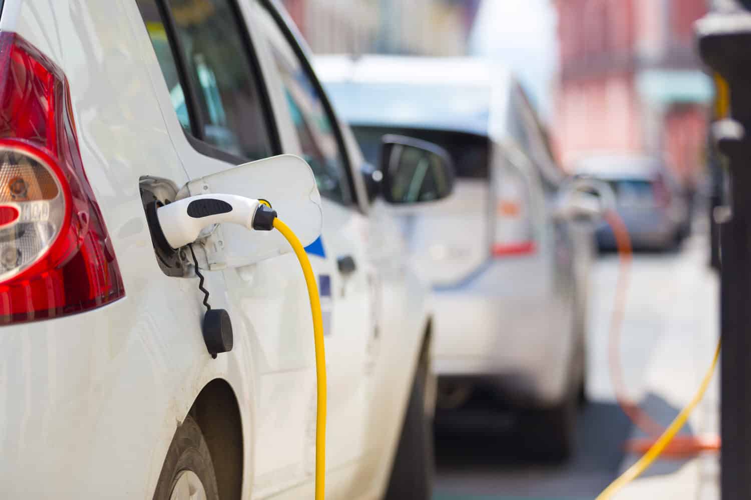 Deutschlands ehrgeiziges Ziel: 1 Million E-Autos bis 2020